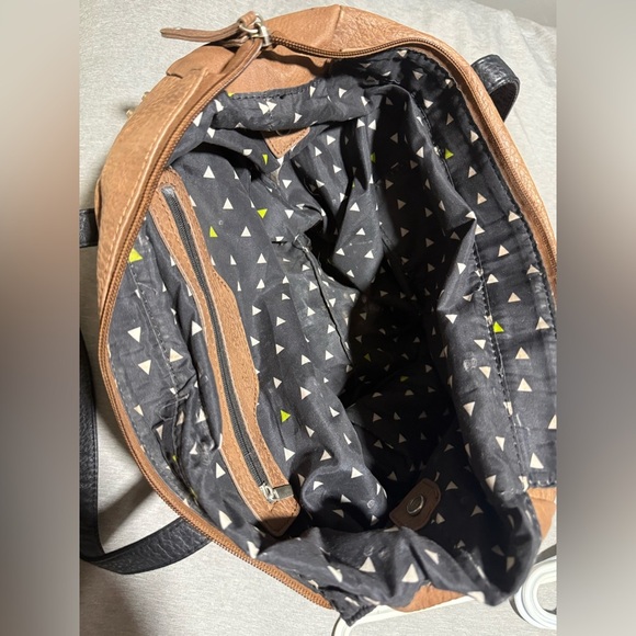 👜 Free People Saratoga Stud Tote *RARE - Picture 6 of 11